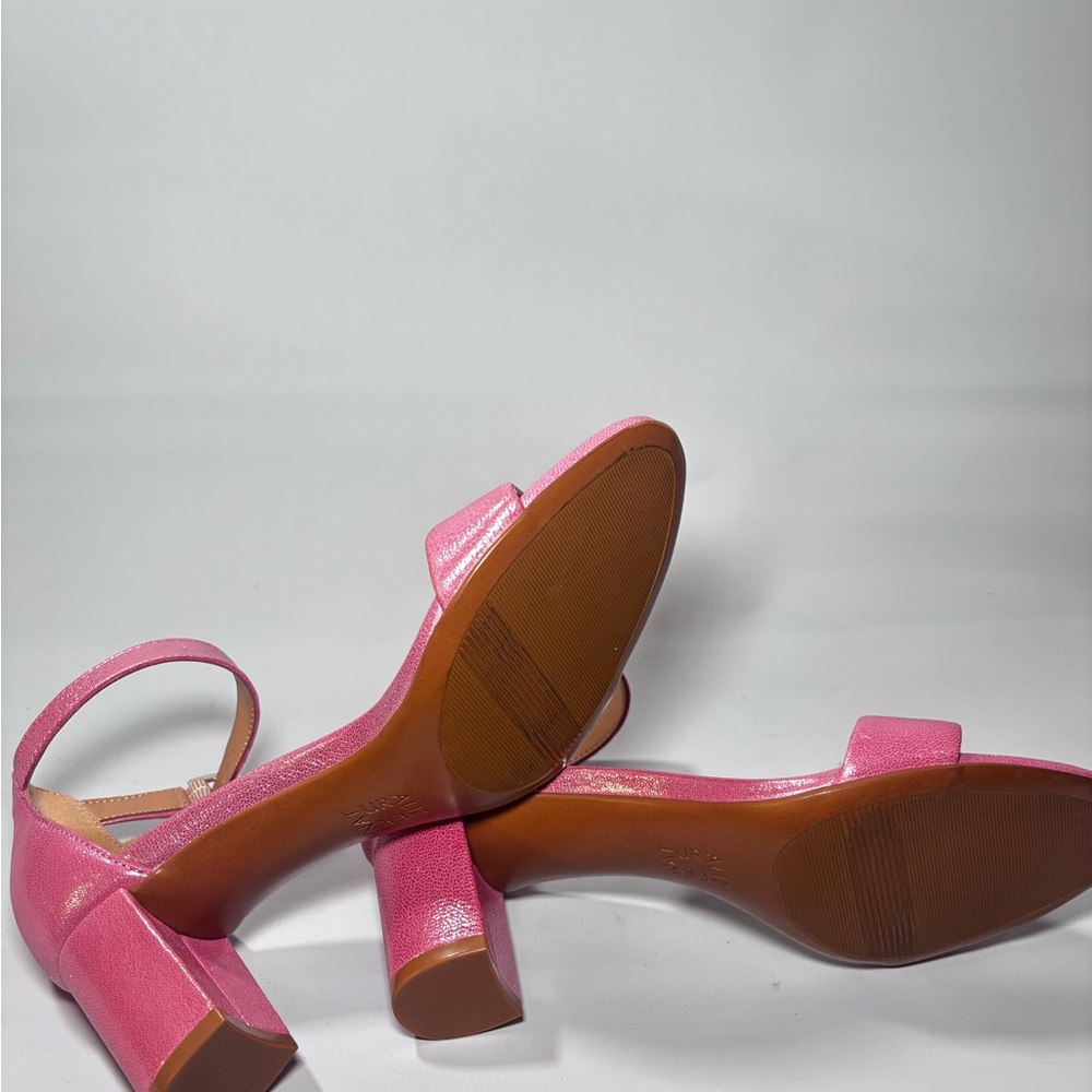 Naturalizer Women's Vera Ankle Strap Sandals Size 8M - Picture 7 of 7